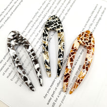 Load image into Gallery viewer, Korean temperament simple fashion hair accessories acetate Cracked Pointed Comb

